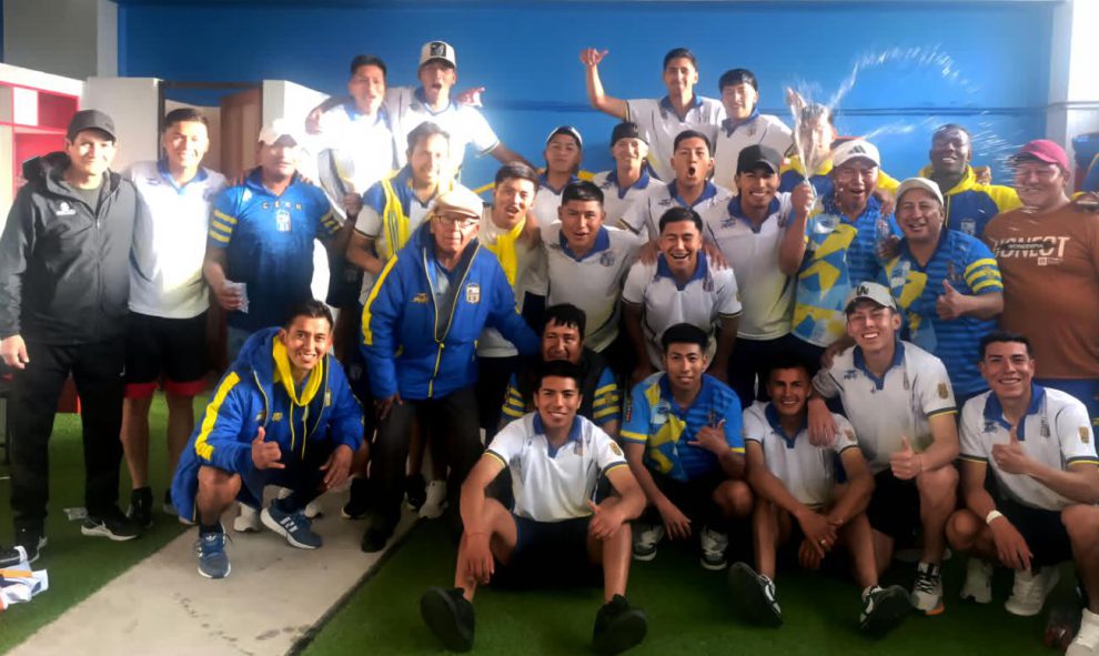 EM Huanuni golea a Atlético Sucre y pone un pie en cuartos
