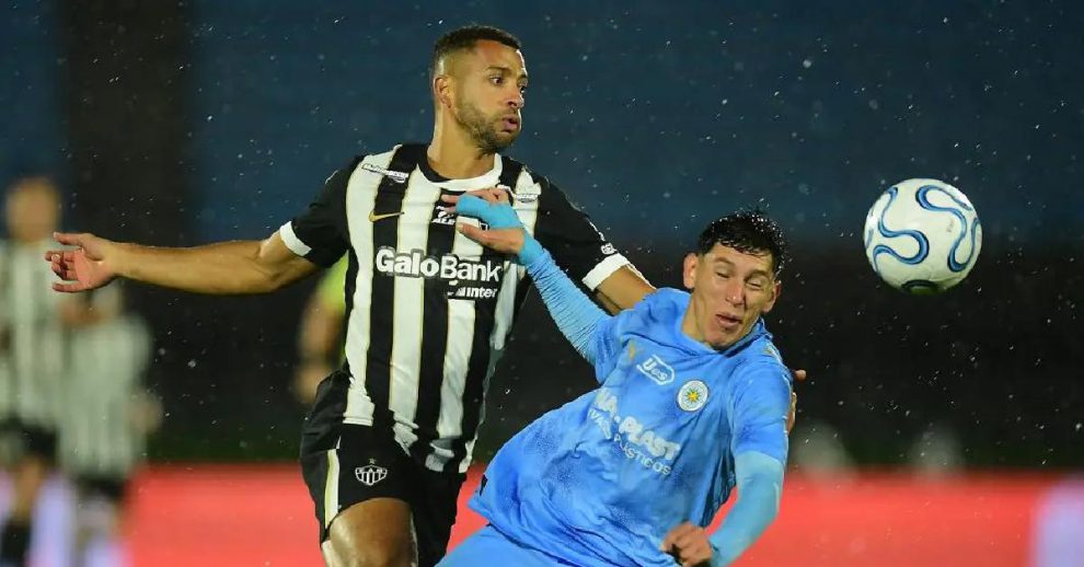 Atlético Mineiro pese a perder es finalista de Copa Sudamericana