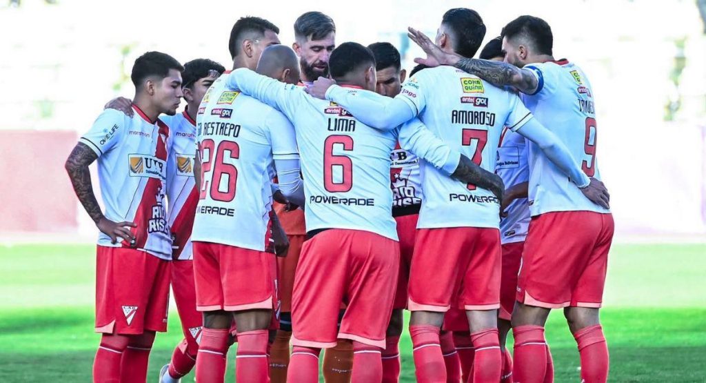 Always Ready se mide hoy con The Strongest: los de El Alto buscan la revancha ante El Tigre